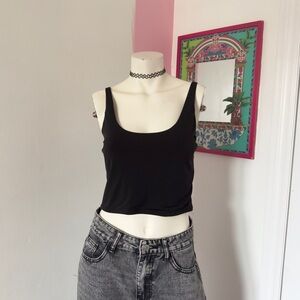 Heart & Hips Black Flowy Sleeveless Summer Crop Top